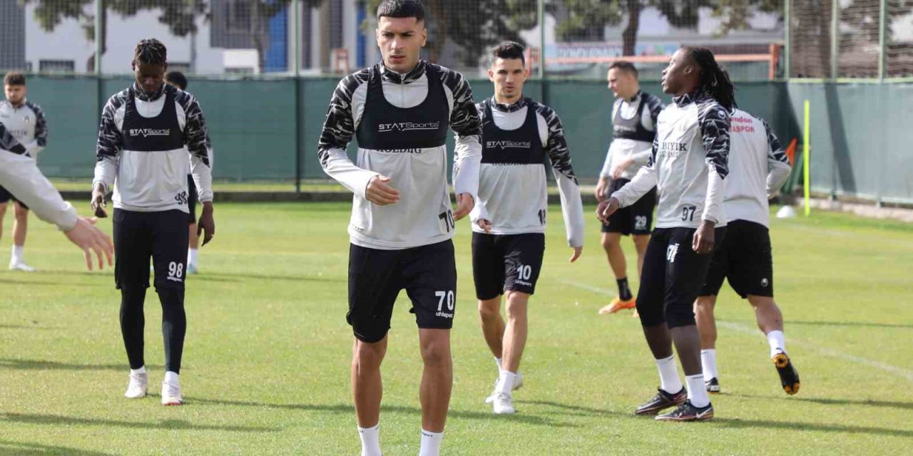 Alanyaspor, İstanbulspor Maçı Hazırlıklarını Tamamladı