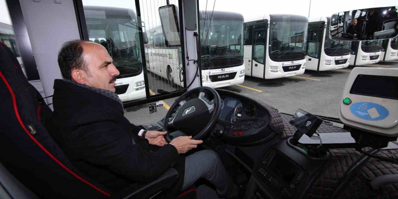 Konya Büyükşehir Otobüs Filosu 20 Yeni Otobüsle Daha Güçlendi