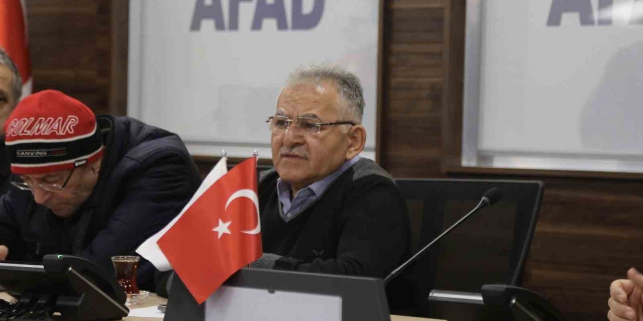 Başkan Büyükkılıç, Vali Çiçek Başkanlığında Deprem Kriz Masası’na Katıldı