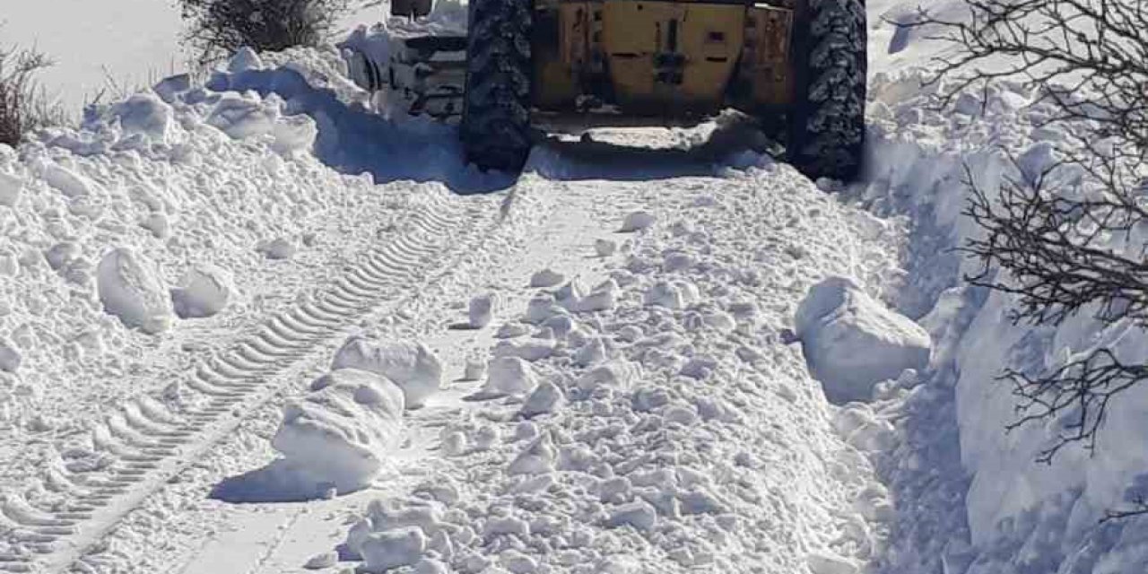 Büyükşehir, 110 Mahalle Yolunu Ulaşıma Açtı
