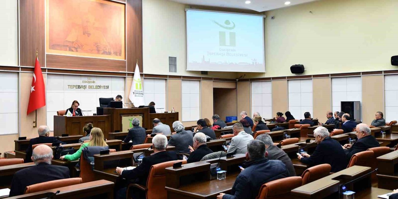 Tepebaşı Meclis Üyeleri Oturum Ücretlerini Depremzedelere Bağışladı