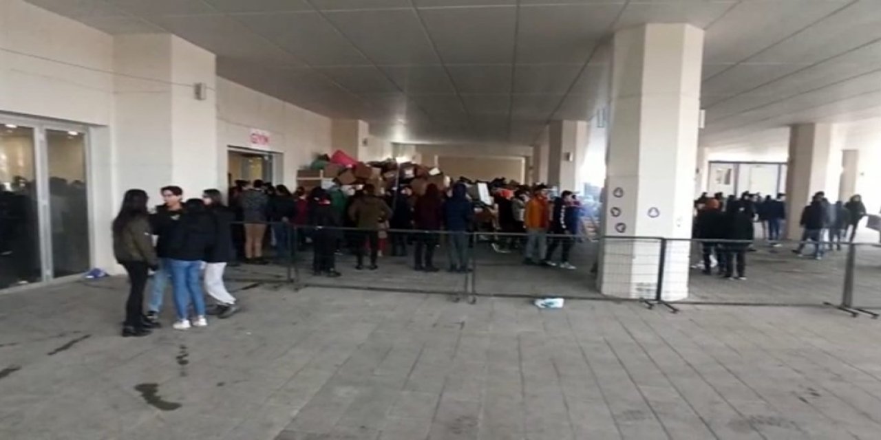 Binlerce Sincanlı Genç Vatandaş Yardım Seferberliğine Katıldı