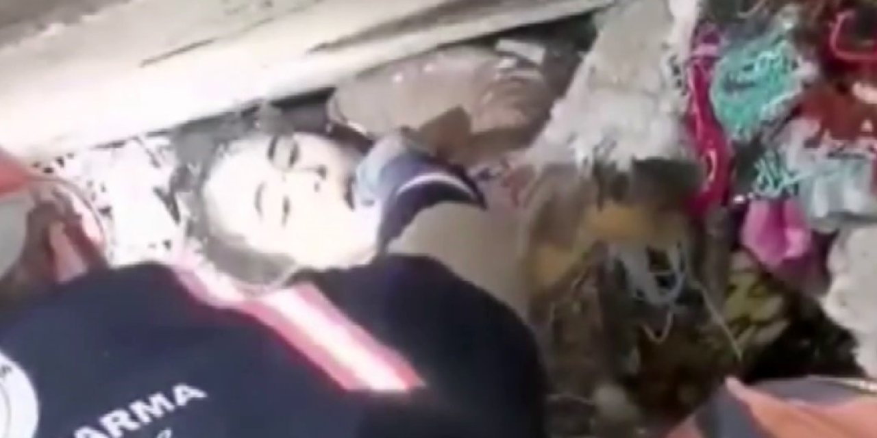 Günler Sonra Enkaz Altında İlk Su