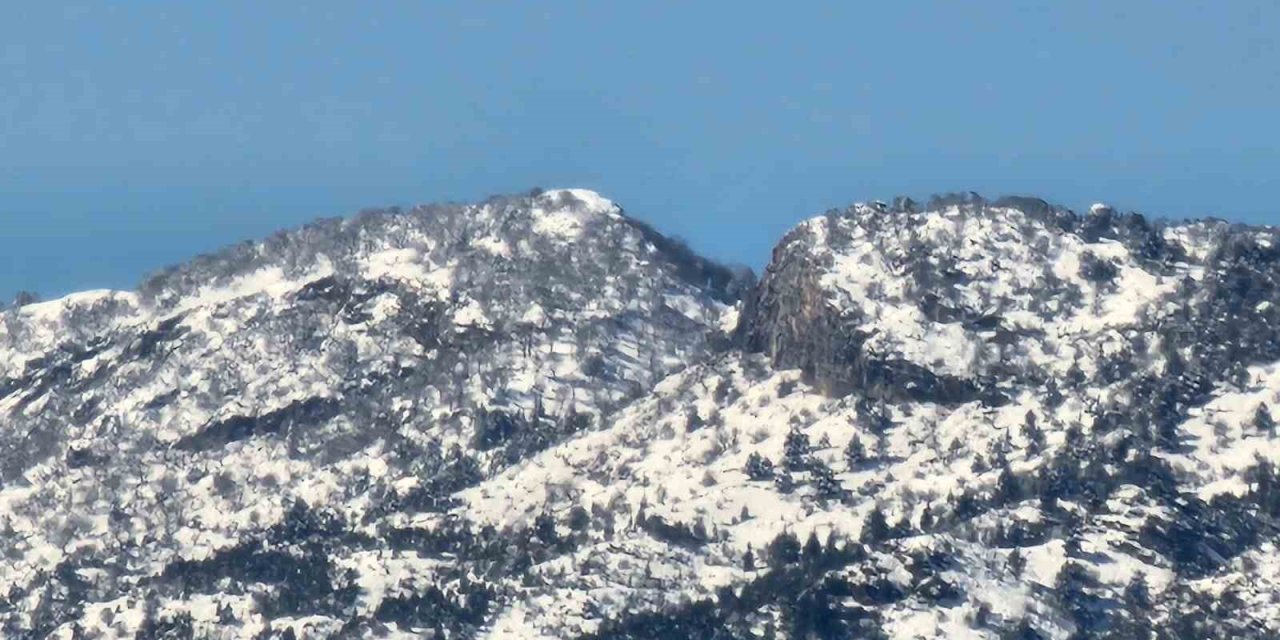 Fay Hattı Yolları Parçaladı