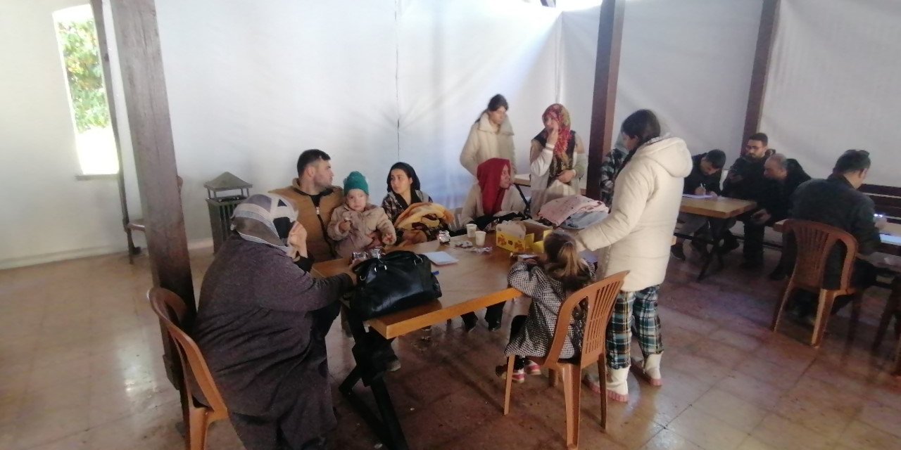 Depremzedeler Manavgat’ta Otellere Yerleştiriliyor