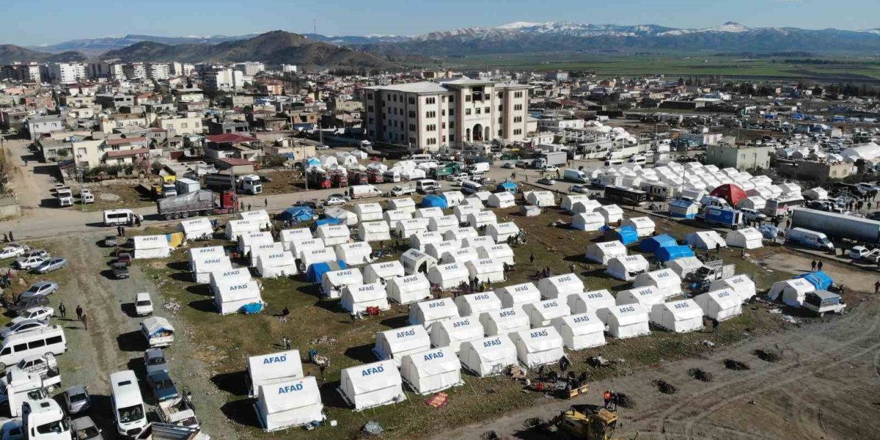 Nurdağı’nda Kurulan Çadırkent Havadan Görüntülendi