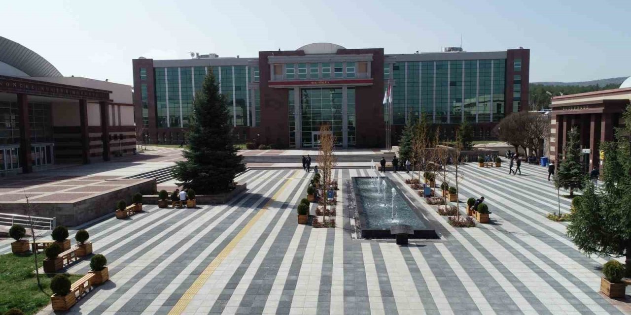 Esogü Rektörlüğü’nden Yardım Toplama Araçları İle İlgili Önemli Duyuru