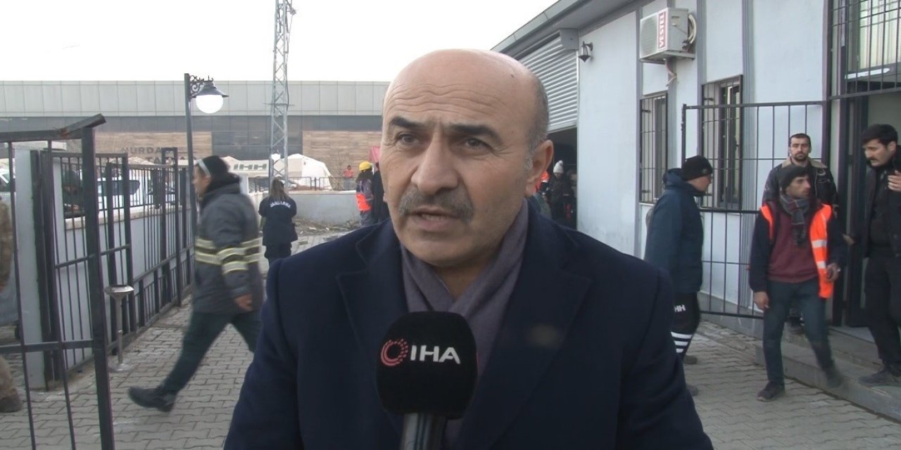 Vali Demirtaş: “nurdağı’nda 2 Binin Üzerinde Arama Kurtarma Ekibi Müdahale Ediyor”