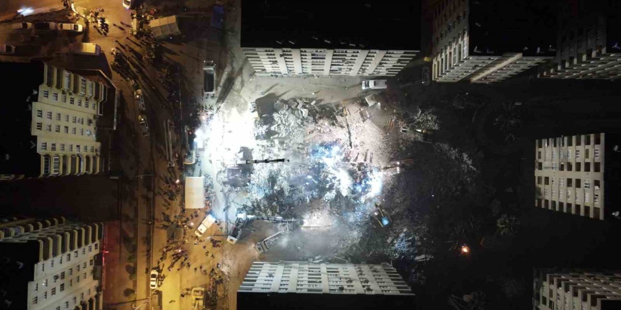 Osmaniye’de Gece Saatlerinde Çalışmalar Dron İle Görüntülendi