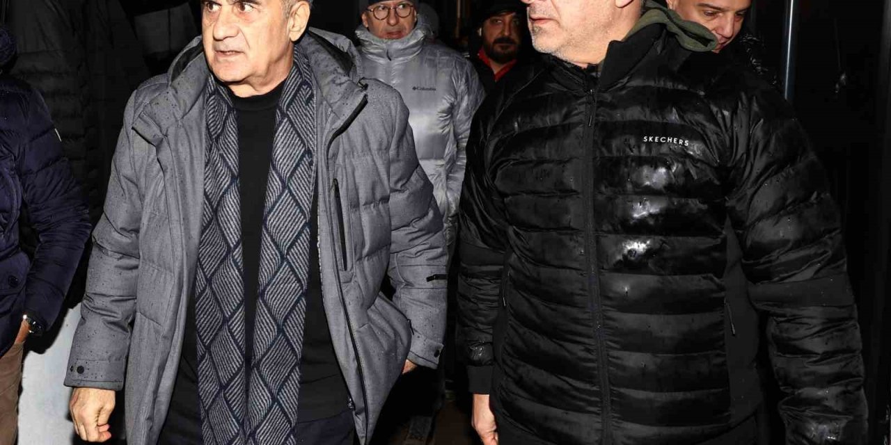 Şenol Güneş, Gönüllülerle Bir Araya Geldi