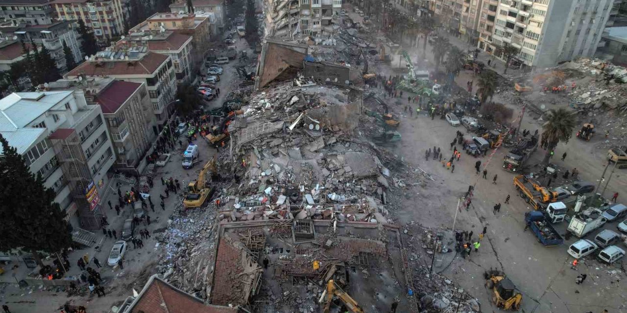 Ekiplerin Gece Gündüz Çalışmaları Havadan Dron İle Görüntülendi