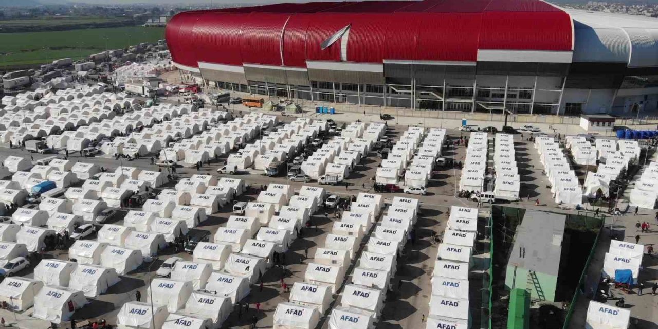 Hatay’da Kurulan Çadır Kent Ve Yardım Merkezi Havadan Görüntülendi