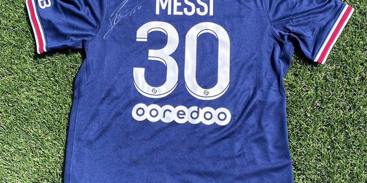 Messi’nin Formasından Elde Edilen Gelir Depremzedelere Bağışlanacak