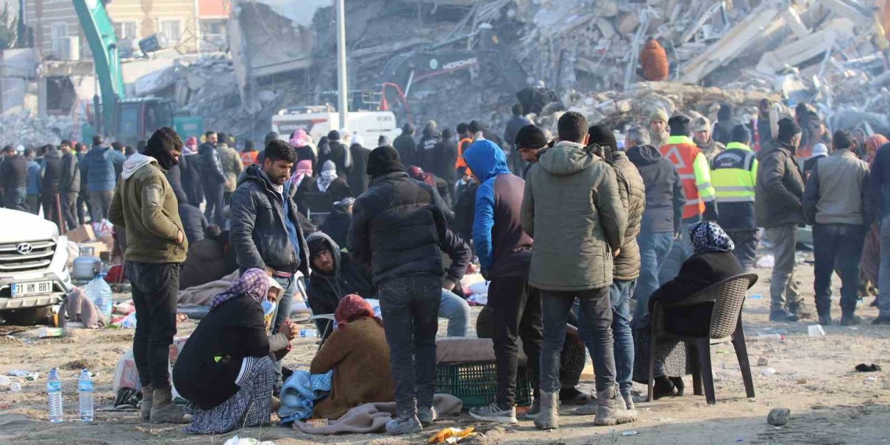 Depremin Acı Manzarası