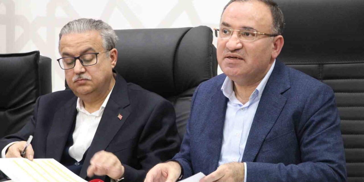 Adalet Bakanı Bekir Bozdağ’dan Açıklamalar