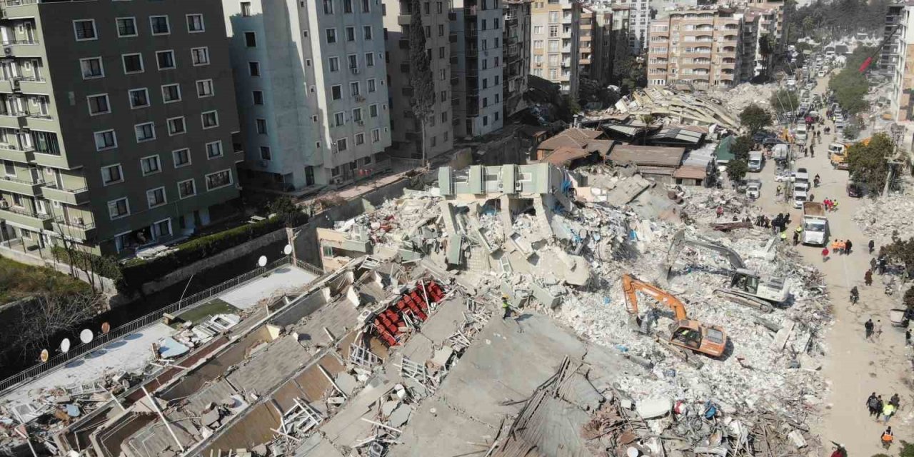 Hatay’da Enkaz Kaldırma Çalışmaları Havadan Görüntülendi