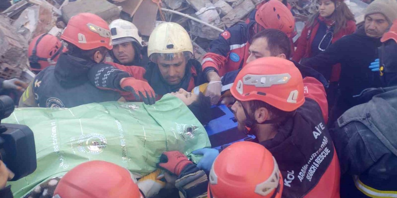 12 Yaşındaki Muhammet’i Kurtaran İtfaiye Eri Mutluluktan Böyle Ağladı