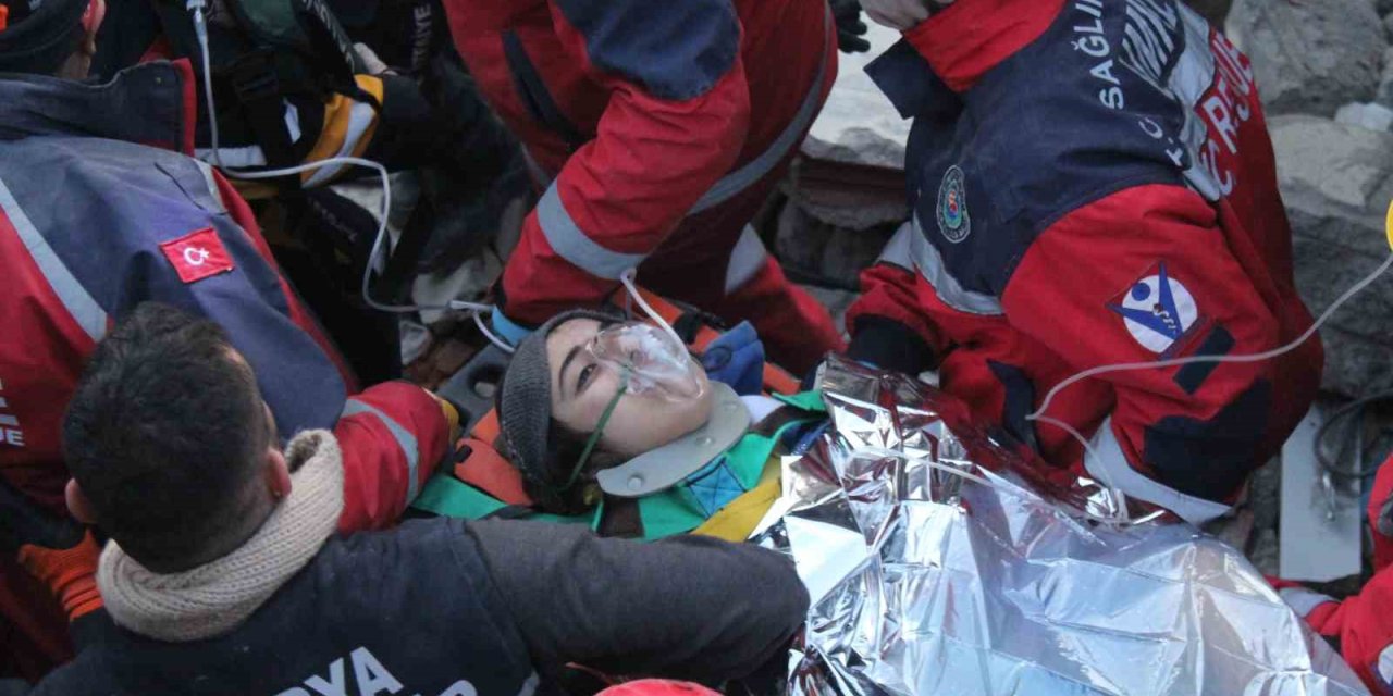 16 Yaşındaki Hedil’in İlk Sözü ‘iyiyim’ Oldu, 134 Saat Sonra Kurtarıldı