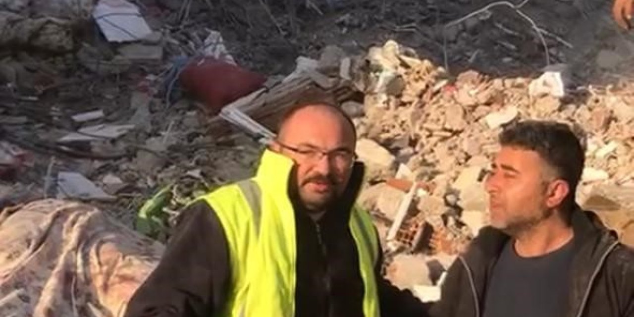 Enkazdan Bulduğu 500 Bin Tl’lik Altın Dolu Çantayı Sahibine Teslim Etti