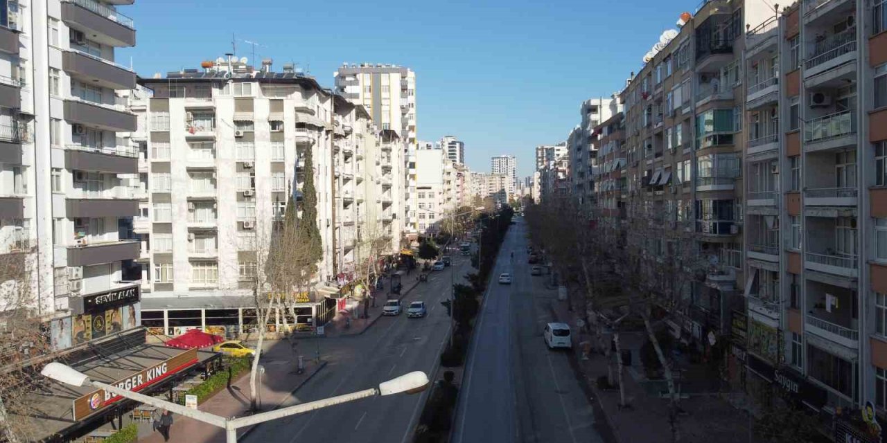 Adana Deprem Sonrası Hayalet Şehre Döndü