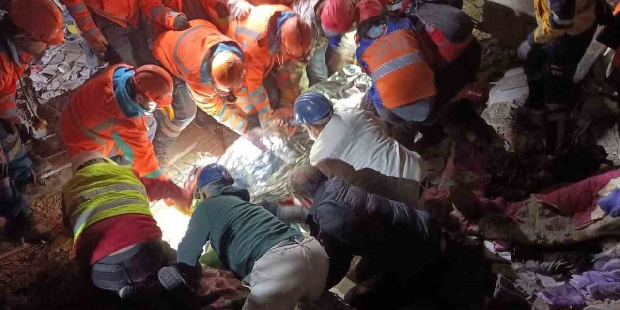 Hatay’dan 142 Saat Sonra Bir Kurtuluş Haberi Daha Geldi