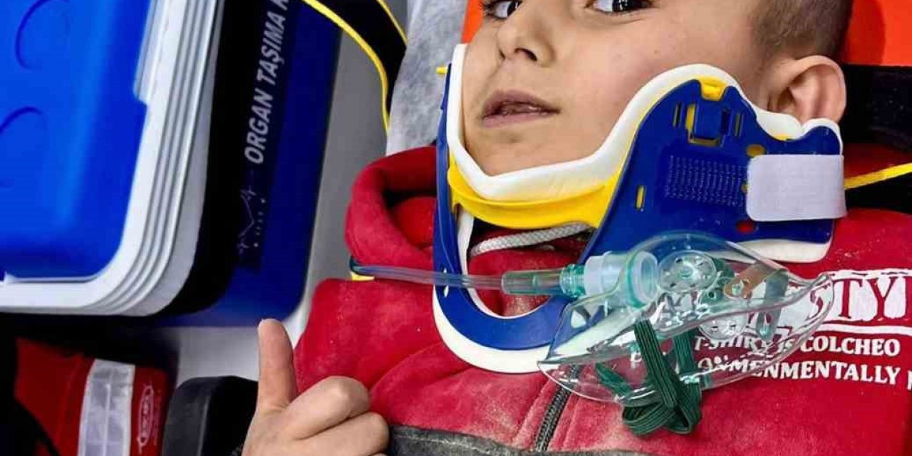 130. Saatte Enkazdan Çıkan 5 Yaşındaki Hasan İşaret Diliyle Durumunu Böyle Anlattı