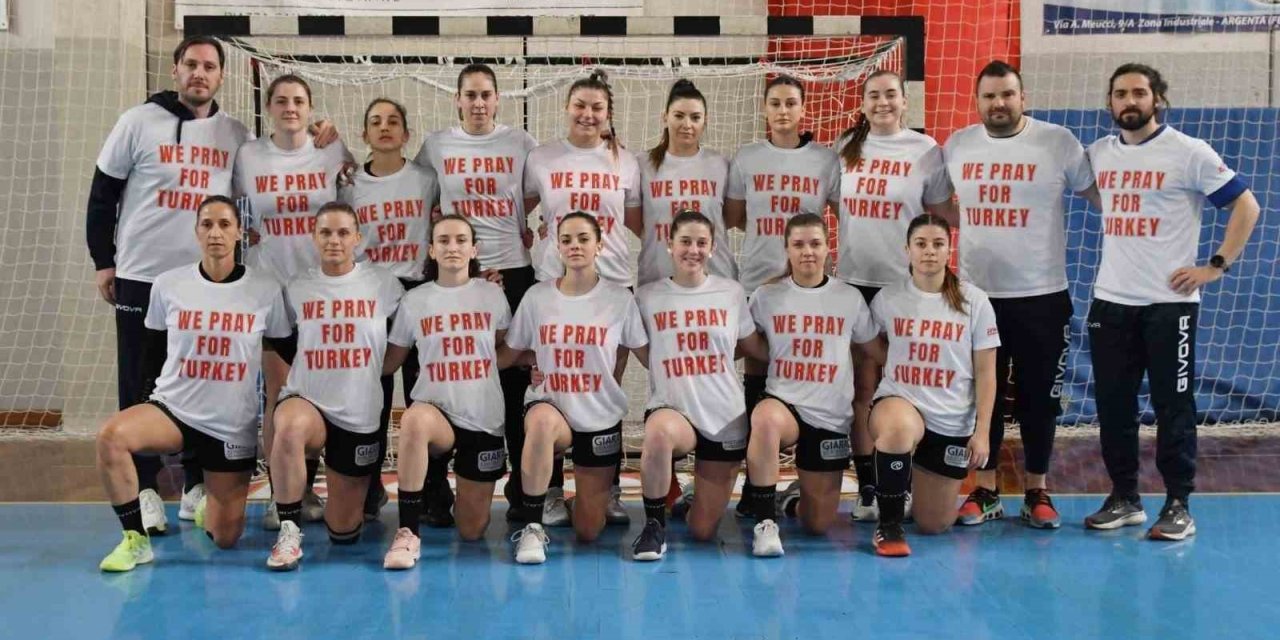 Ayşenur Sormaz’ın Takımı Ariosto Pallamano Ferrara’dan Depremzedelere Destek