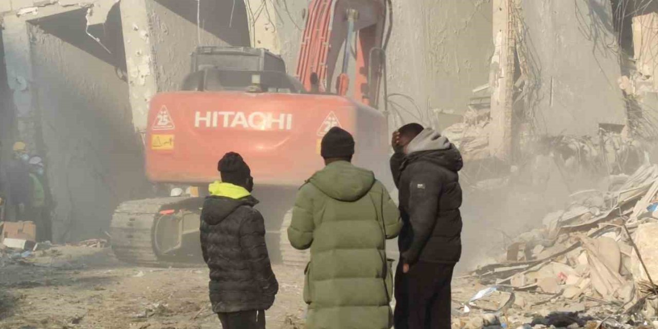 Hataysporlu Christian Atsu’nun Kardeşinin Endişeli Bekleyişi Sürdürüyor