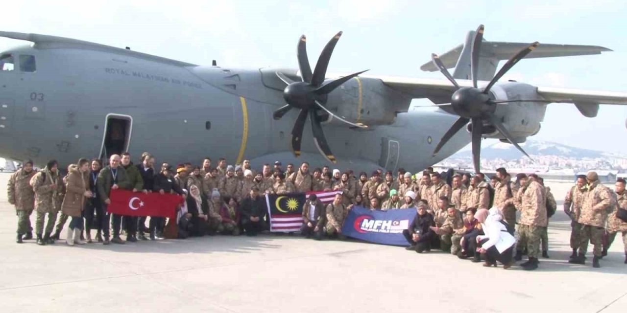 Malezyalı Doktor Ve Sağlık Çalışanları, Afet Bölgesine Gidiyor