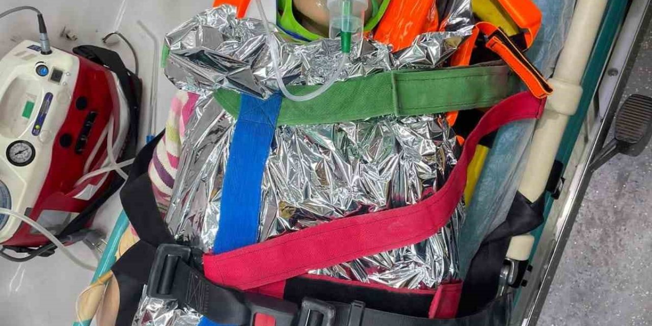 Hatay’da 8 Yaşındaki Rüveyda 153 Saat Sonra Enkaz Altından Kurtarıldı