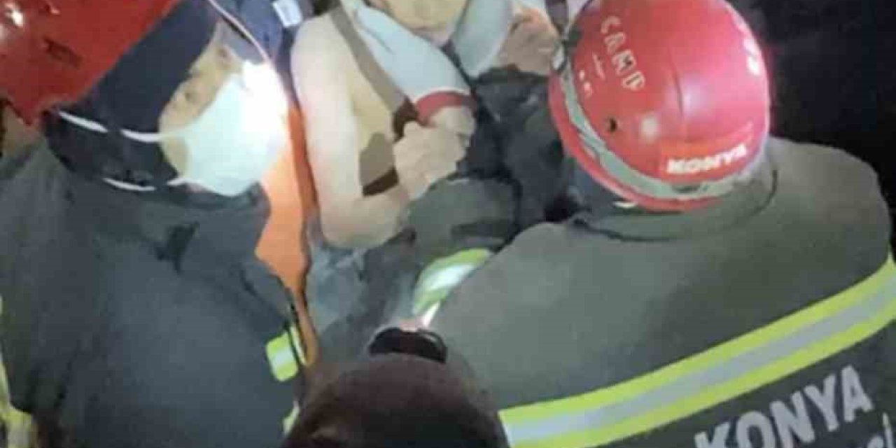 Hatay’da Enkaz Altındaki 7 Yaşındaki Mustafa 163 Saat Sonra Kurtarıldı