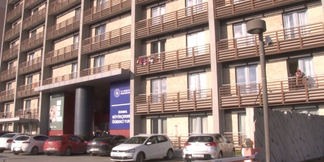 İstanbul’a Gelen Depremzedeler Yurtlara Yerleştiriliyor