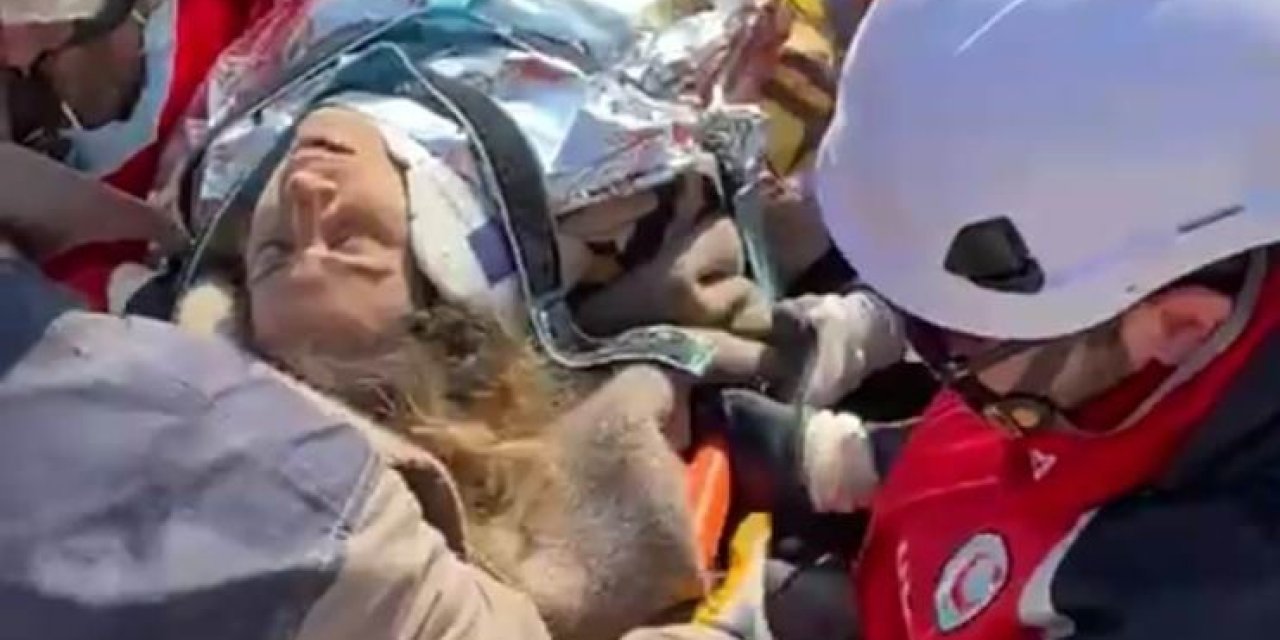 Depremin 177. Saatinde İnanılmaz Kurtuluş