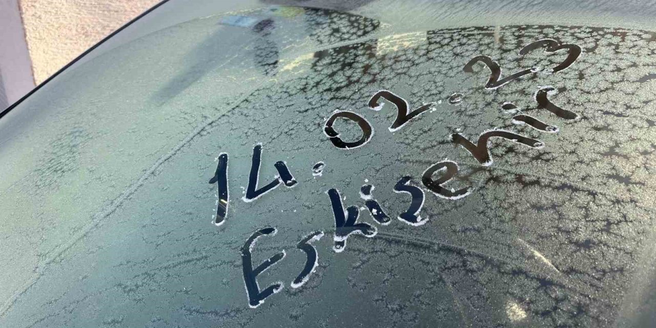 Eskişehir’de Kar Yok Buz Var