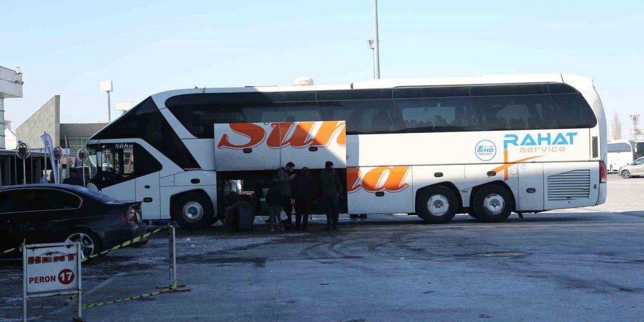Büyükşehir, Depremzedelere Ücretsiz Şehirlerarası Ulaşım İmkanı Sağlıyor