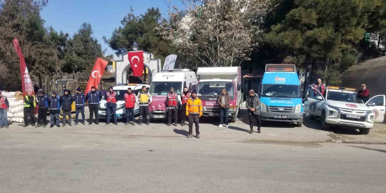 Beyoğlu Belediyesi Depremzedeler İçin Tüm İmkanlarını Seferber Etti