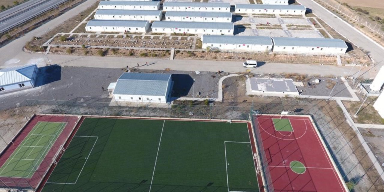 Eskişehir Cumhuriyet Başsavcılığı Deprem Bölgesine 450 Yataklı Prefabrik Bina Gönderecek