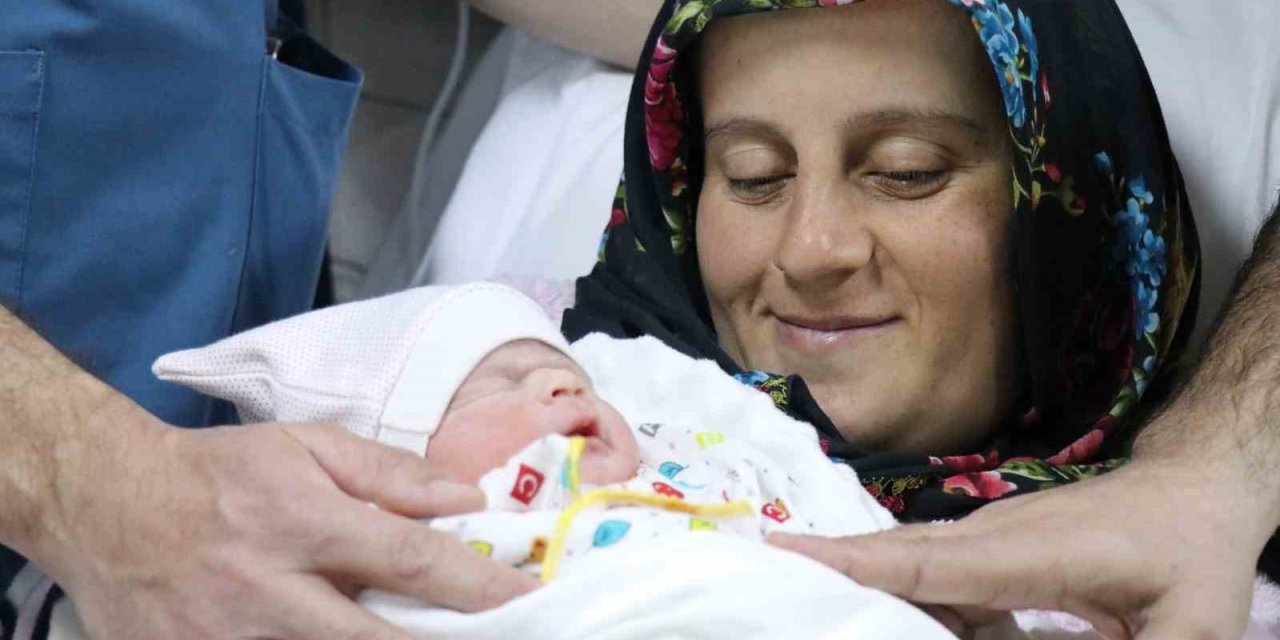 Hatice Dünyaya Gözlerini Tcg Bayraktar’da Açtı