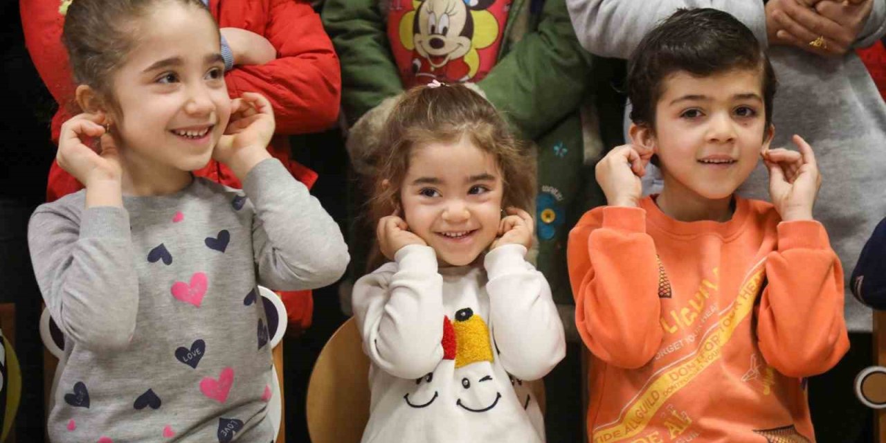 Depremzede Çocuklar Büyükşehir’le Güldü