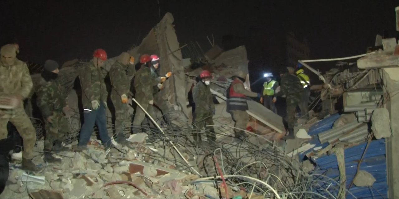Kahramanmaraş’ta Yeni Bir Hayat Belirtisi Daha Tespit Edildi, Ekipler Çalışmaya Başladı