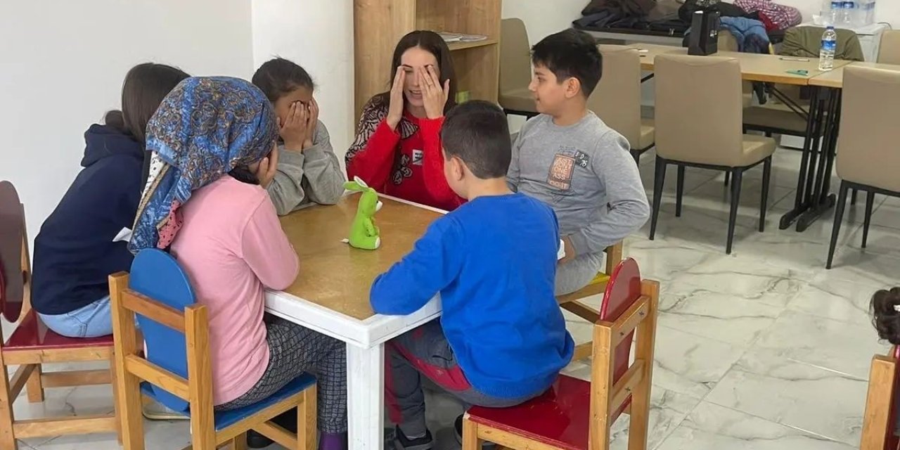 Depremzedeler İçin ’psikososyal Krize Müdahale Ekibi’ Oluşturuldu