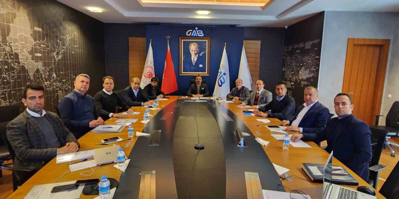 Kadooğlu’ndan Kenetleme Vurgusu