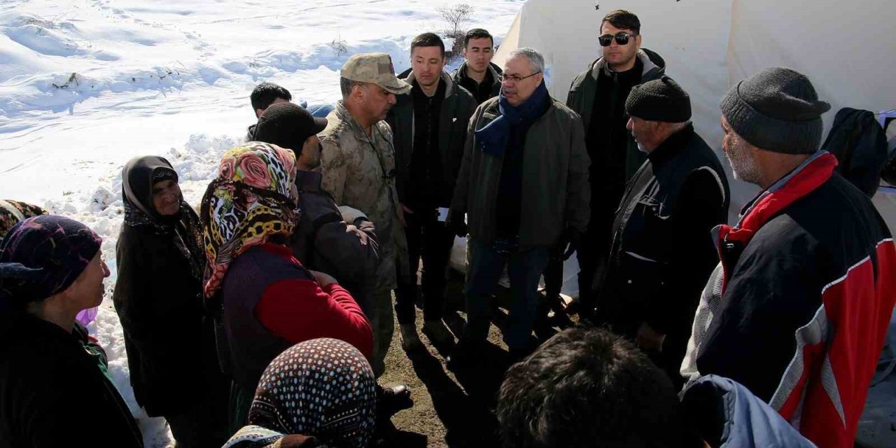 Muş Ekibi Nurhak İlçesinde Çadırkent Kurdu