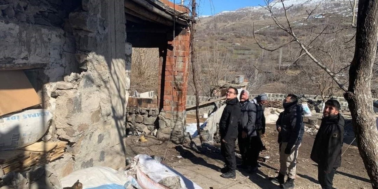 Kaymakam Yılmaz, Depremde Hasar Gören Evleri İnceledi