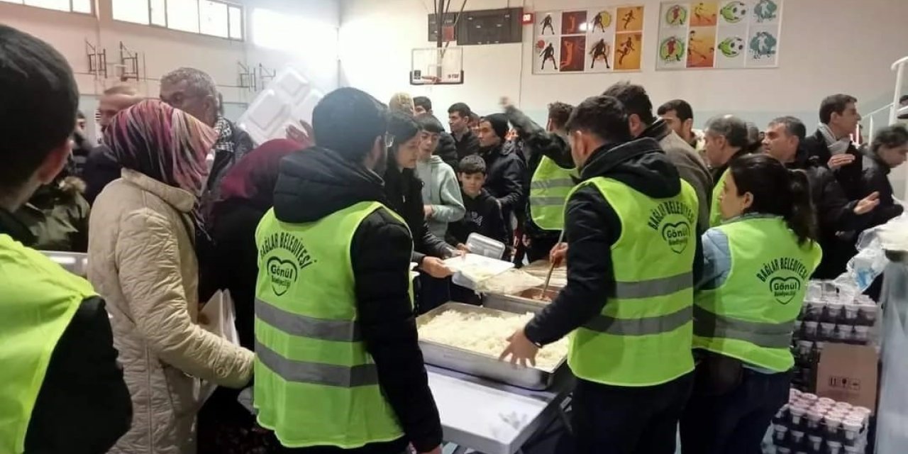 Bağlar Belediyesinden 25 Bin Deprem Mağduruna Barınma, Yemek Ve Sosyal Destek