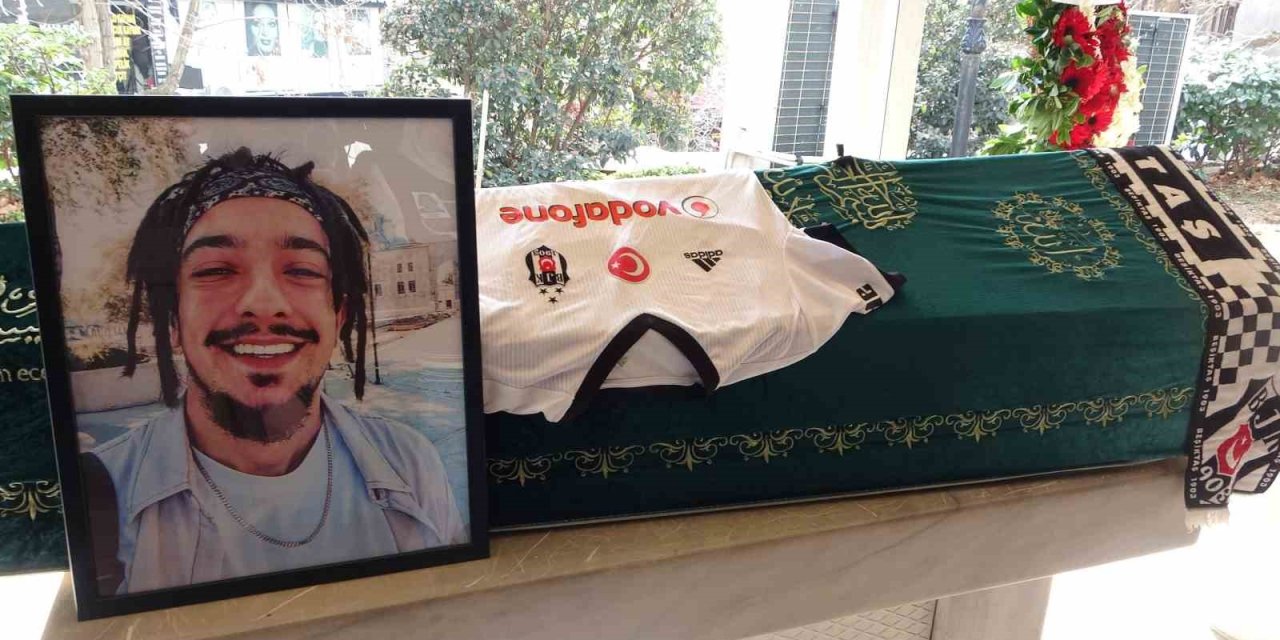 Rap Sanatçısı Maestro Maltepe’de Son Yolculuğuna Uğurlandı