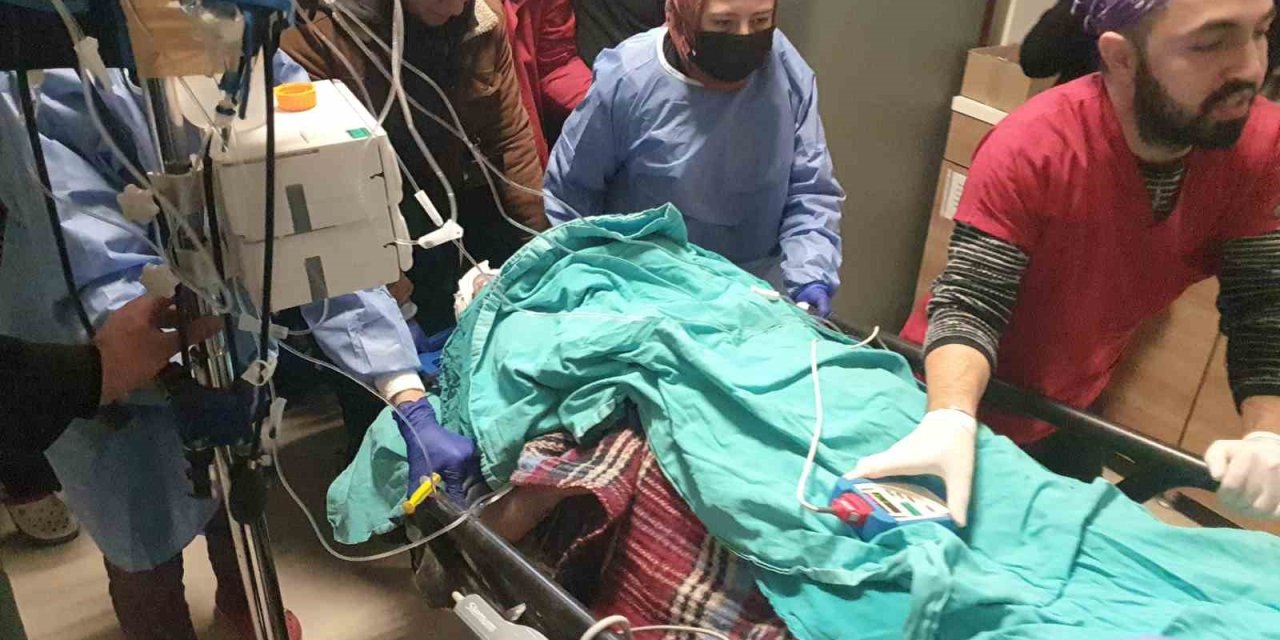 258 Saat Sonra Enkazdan Sağ Kurtarılan Nelihan’ın Babası: "cenab-ı Allah Herkesin Gönlüne Kalbine Göre Versin. Ben Hep Bunu Düşündüm Ve Oldu"