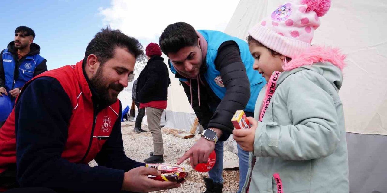 Muş Ekibinden Depremzede Çocuklara Sosyal Destek
