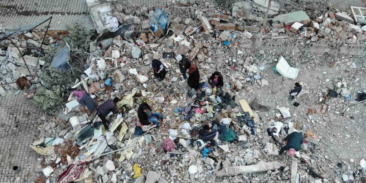 İç Savaştan Kaçtılar Depreme Yakalandılar