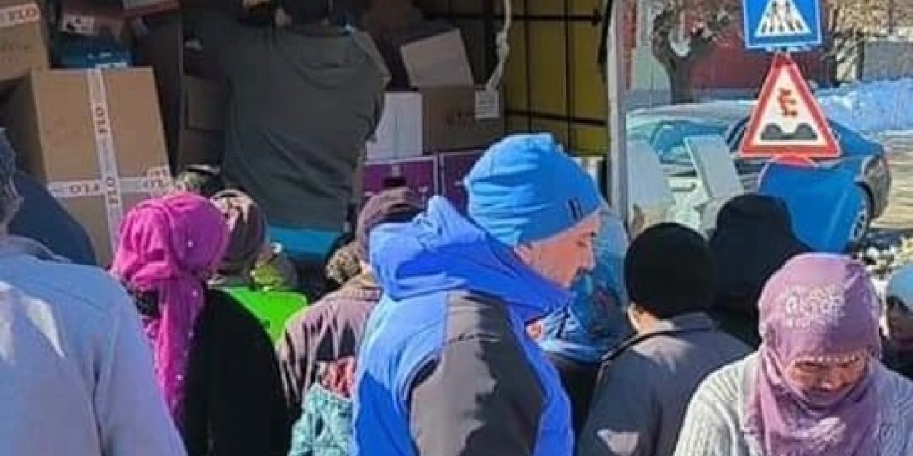 Doğanşehir Belediyesi Depremzedelerin Yanında